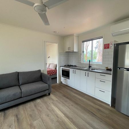 Cobar Caravan Park Екстериор снимка