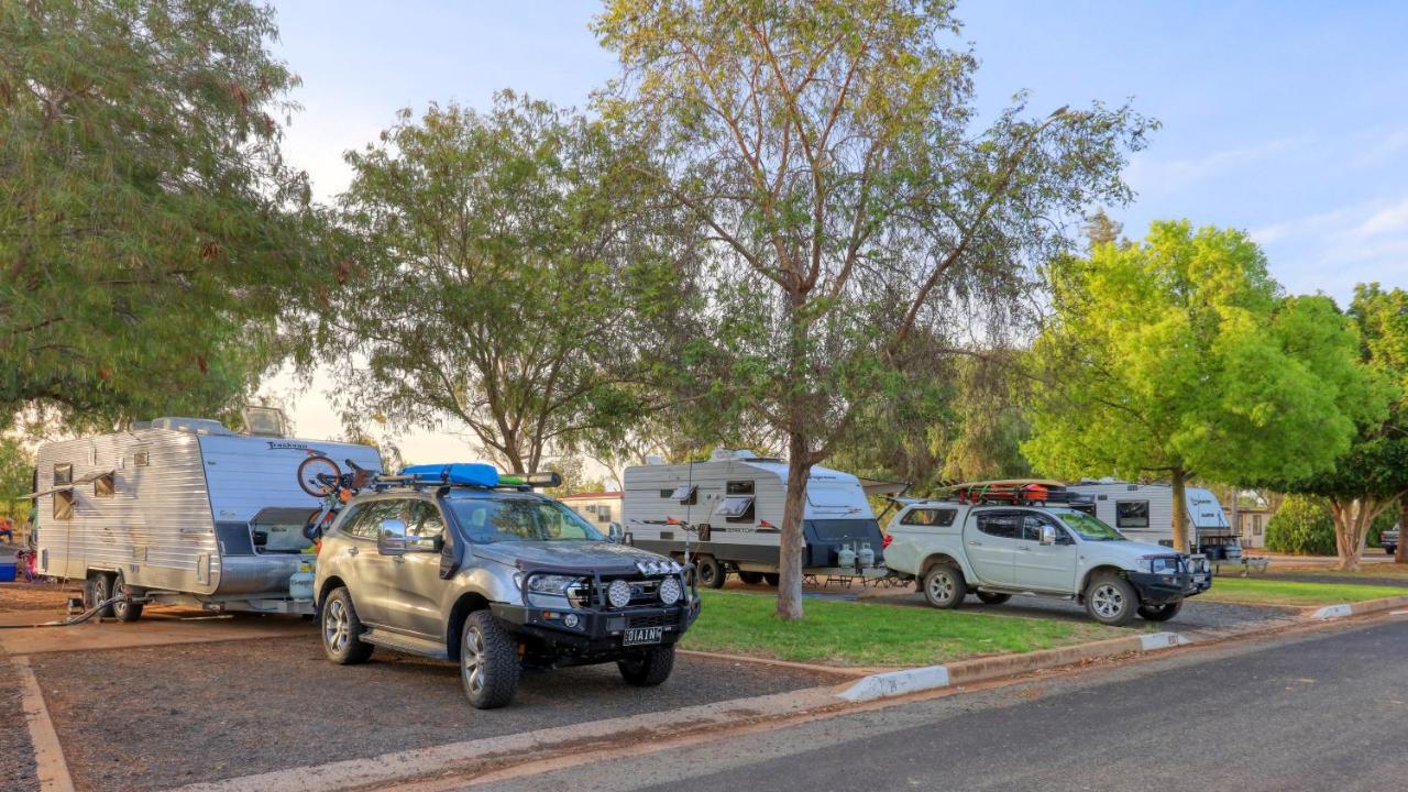 Cobar Caravan Park Екстериор снимка