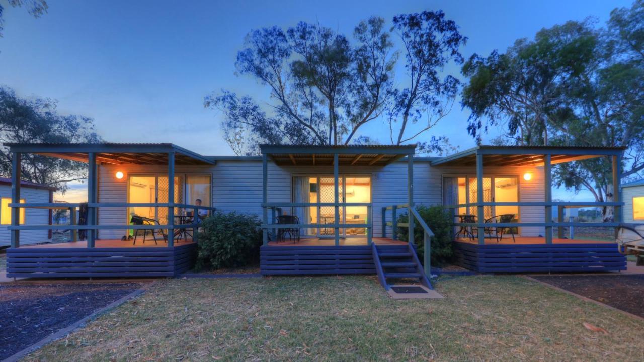 Cobar Caravan Park Екстериор снимка