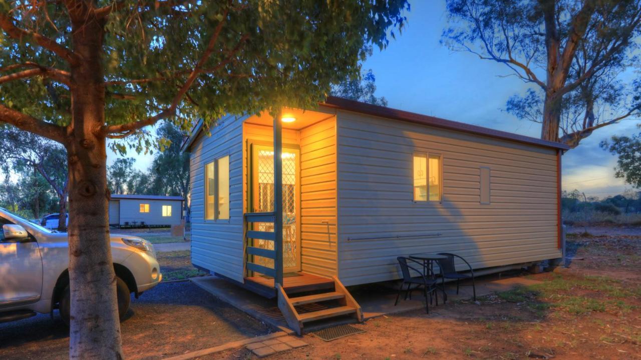 Cobar Caravan Park Екстериор снимка